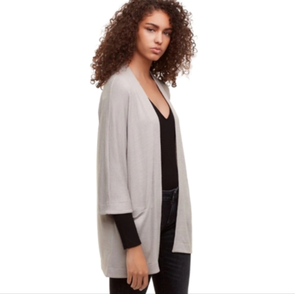 Aritzia Gray Women's Cardigan - Picture 3 of 16